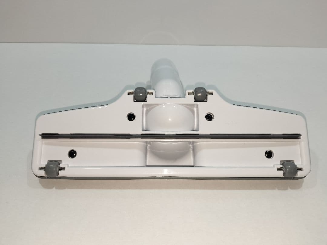 マキタ　掃除機　cl180fdshw　バッテリー充電器付き18v1.5ah