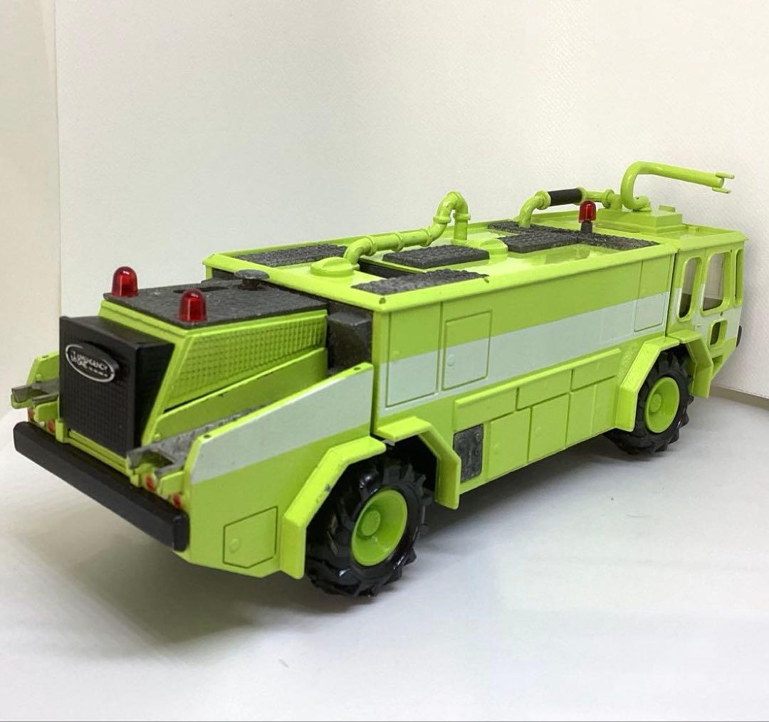コンラート　空港用消防車ミニカー　エマージェンシーワン　1/50スケール