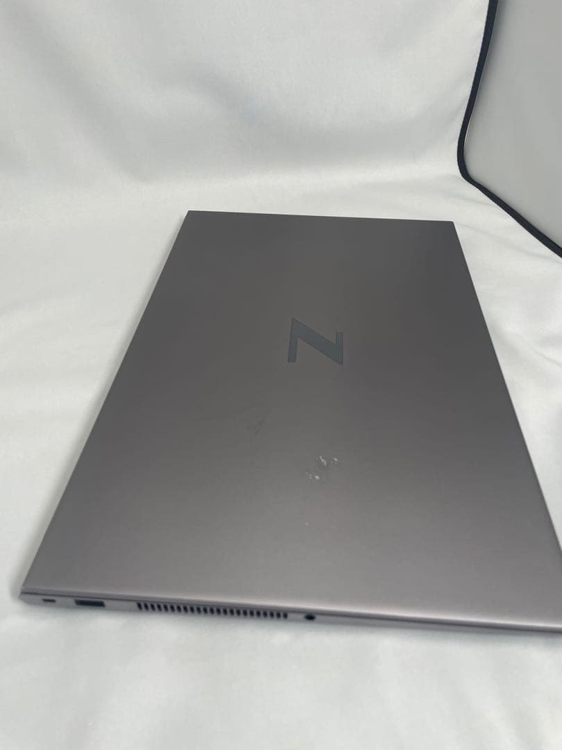 Windowsノート本体 H ZBook Studio 15 G8 MobileWorkstation