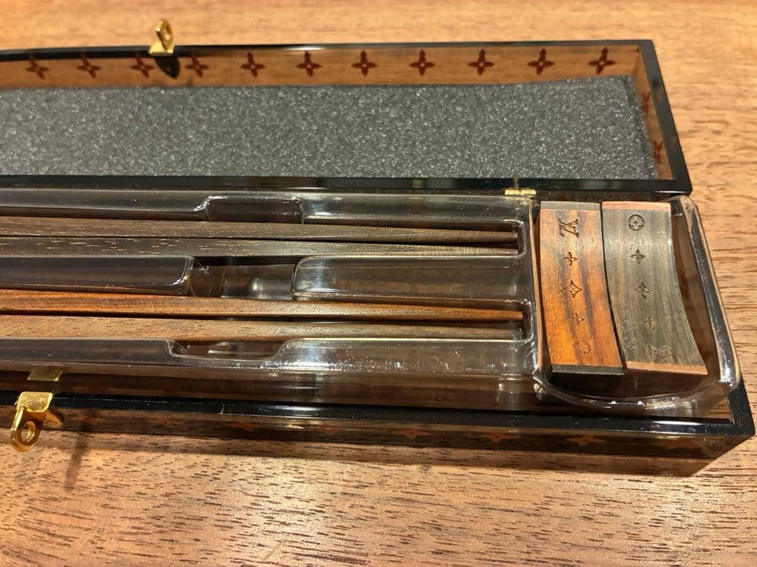 Louis Vuitton 箸&箸置きセット 非売品モノグラム 【VIP限定】