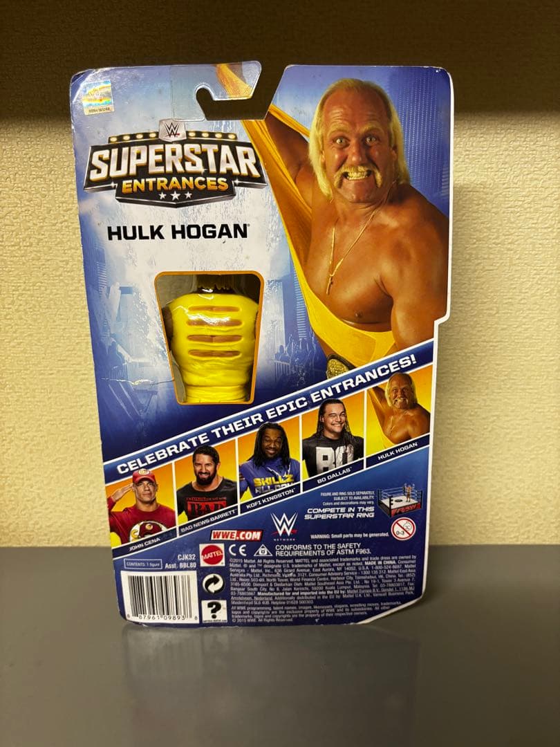 WWE マテル　ベーシック　ハルクホーガン　HULK HOGAN