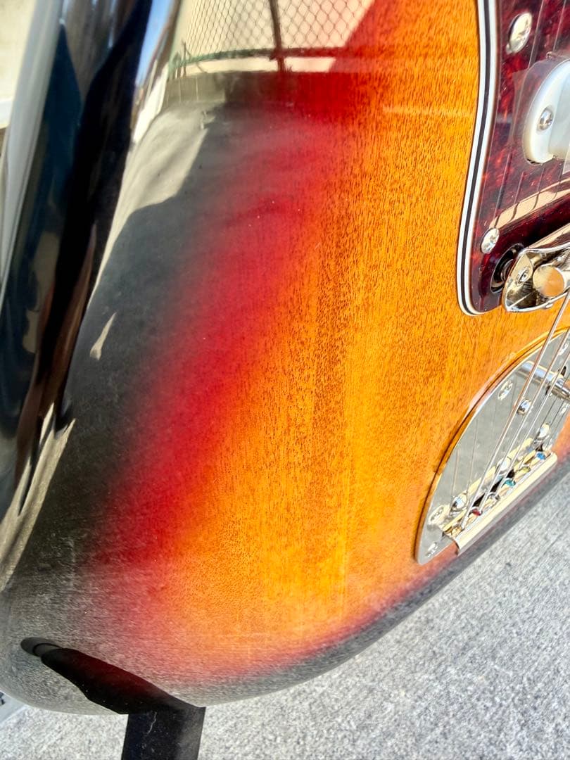 【国内正規品】Squier Classic Vibe ’70s Jaguar