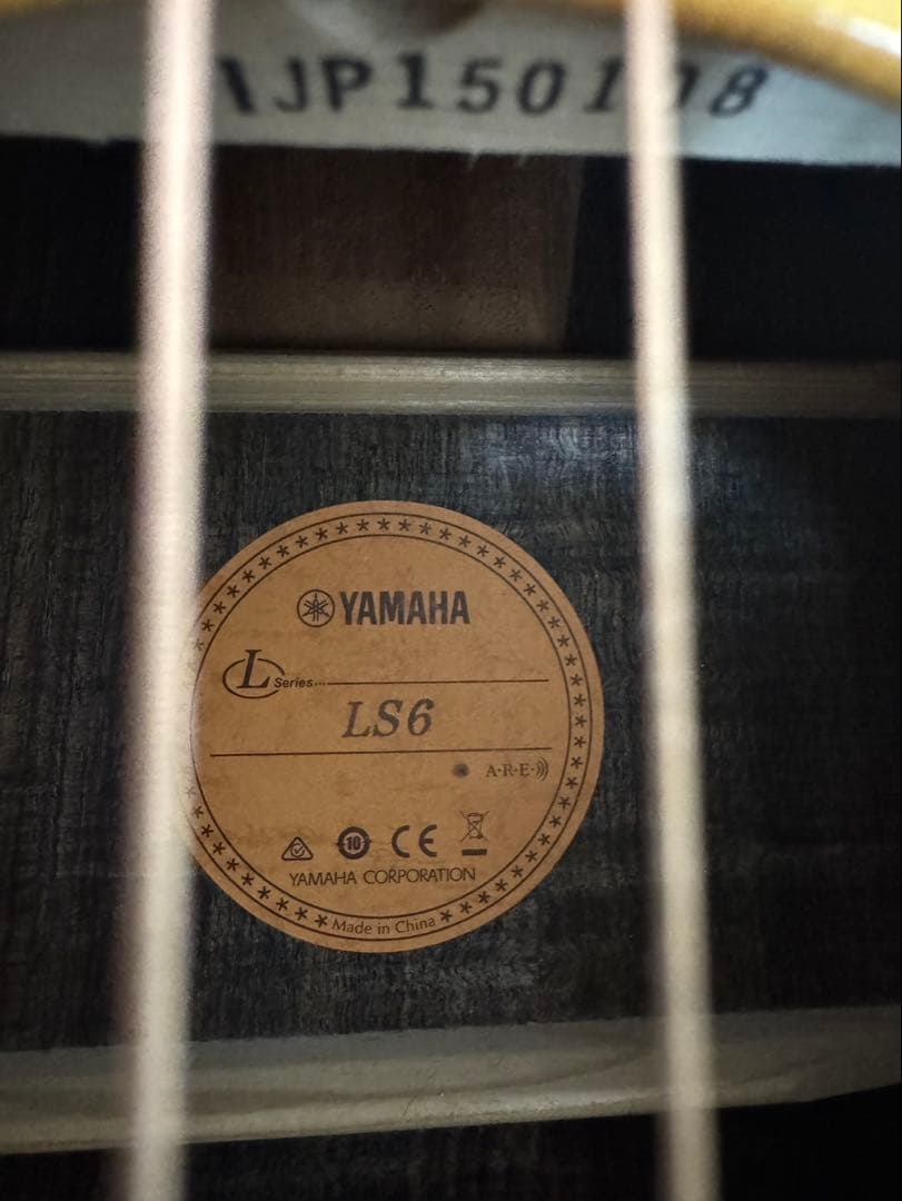 ギター Yamaha LS6
