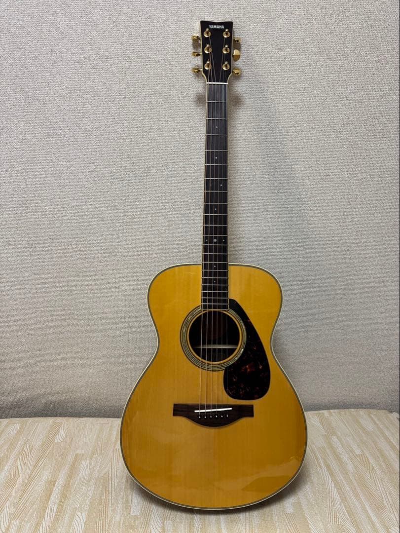 ギター Yamaha LS6