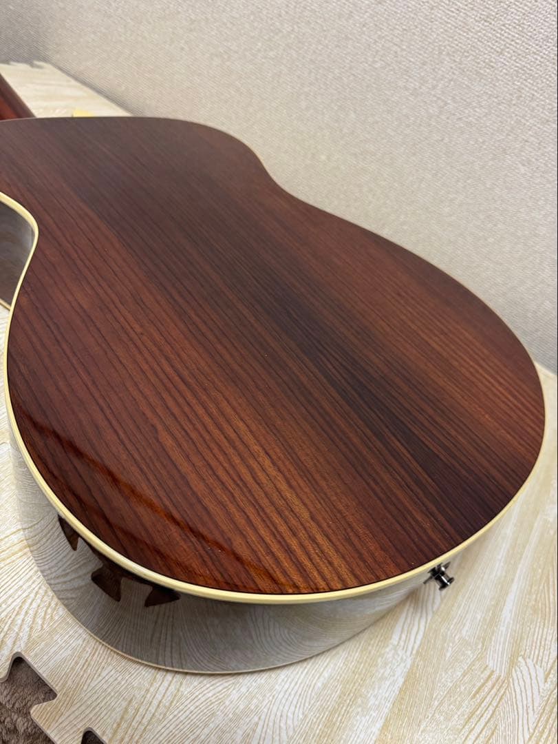 ギター Yamaha LS6