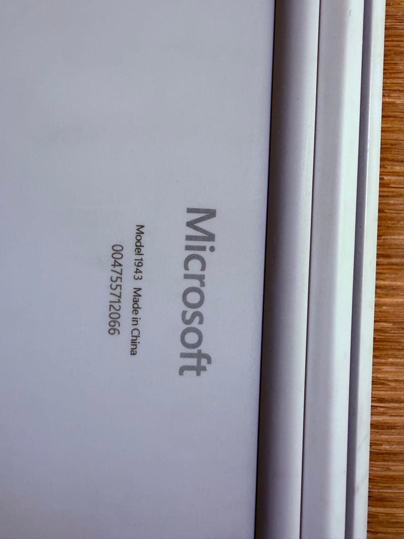 Microsoft ノートPC モデル1934 シルバー(ジャンク)