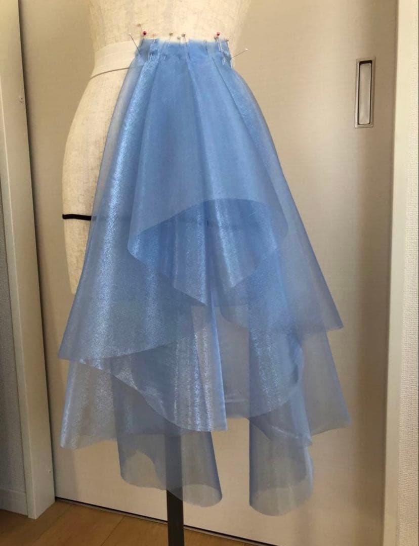 ミツバチ様オーダー　リュック型一輪車カバーNo.313 スカート型紙フリル付