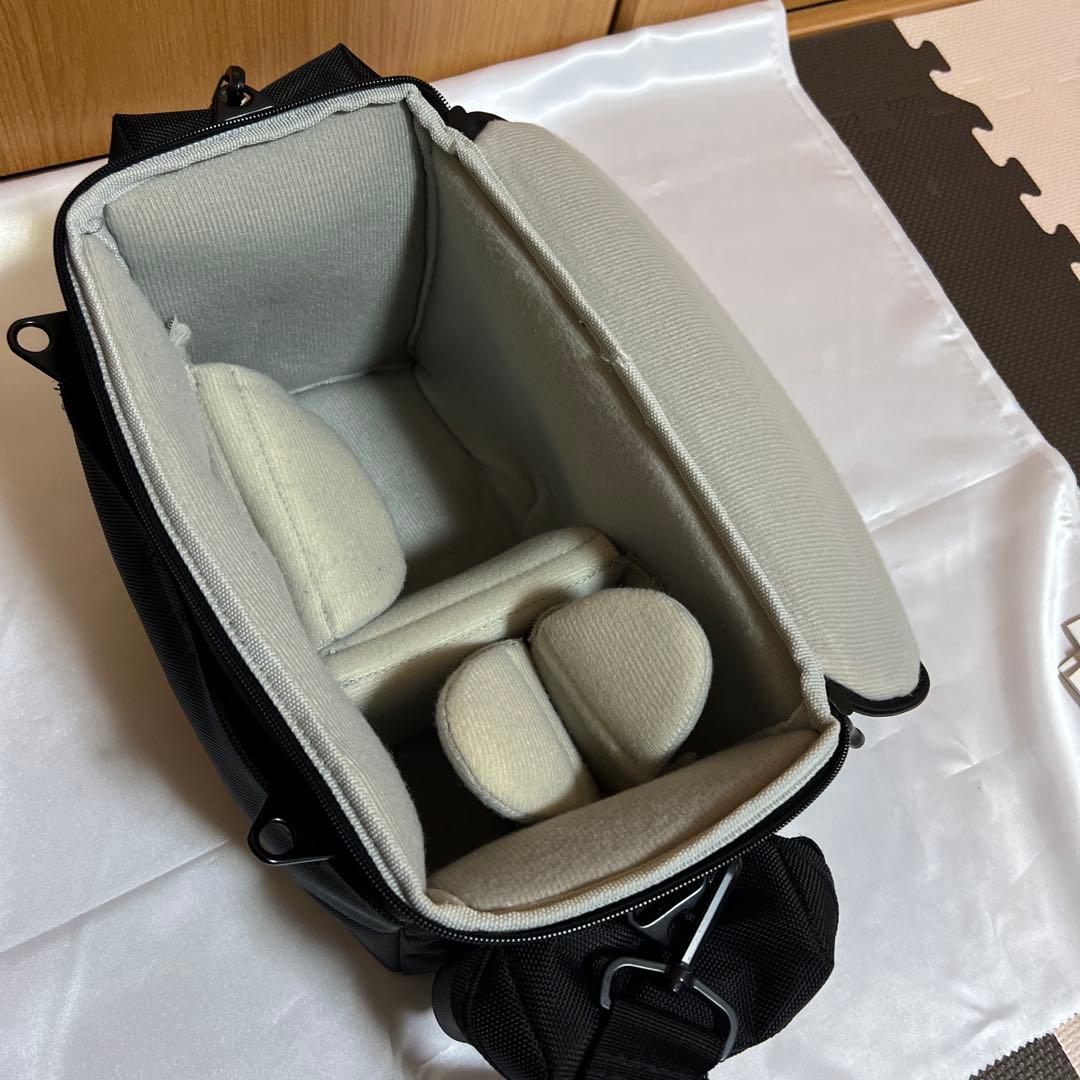 Canon EOS Kiss X8i ダブルズーム 一眼レフカメラ　フルセット