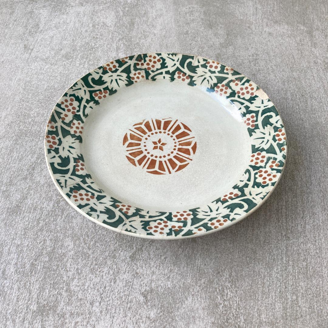 【9004A】ソンベ焼き　ヴィンテージソンべ 　装飾皿　アンティーク