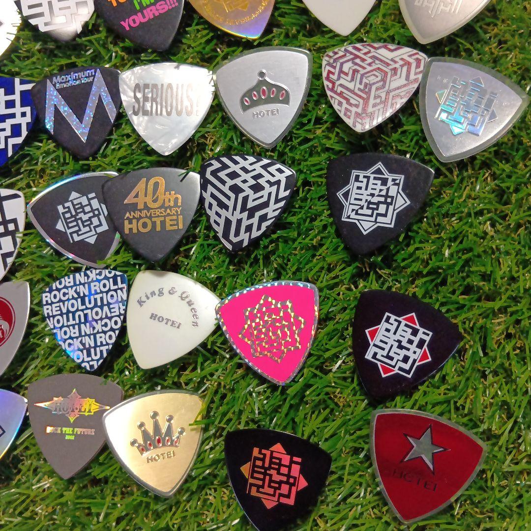 布袋寅泰　ピック