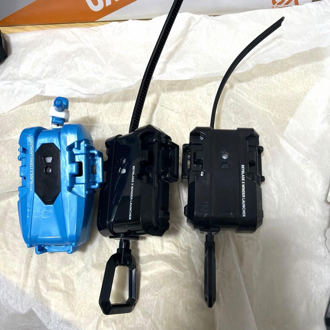 ベイブレードX ベイブレード8個　ランチャー　ベイバトルパス