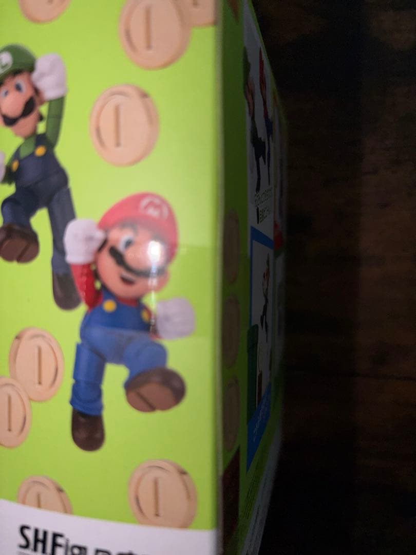 SHフィギュアーツ　スーパーマリオ　ルイージ新品未開封　セロテープあり