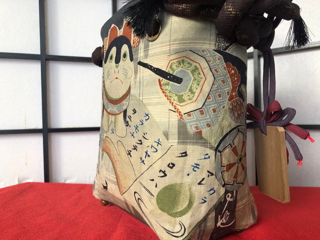 一閑張り　一閑張りバック　正絹古布　犬張子　狛犬　昔話　桃太郎