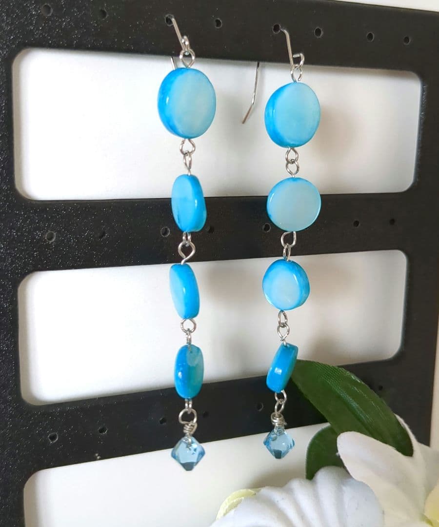 ソーダーラムネみたいな涼しげロング夏ピアス