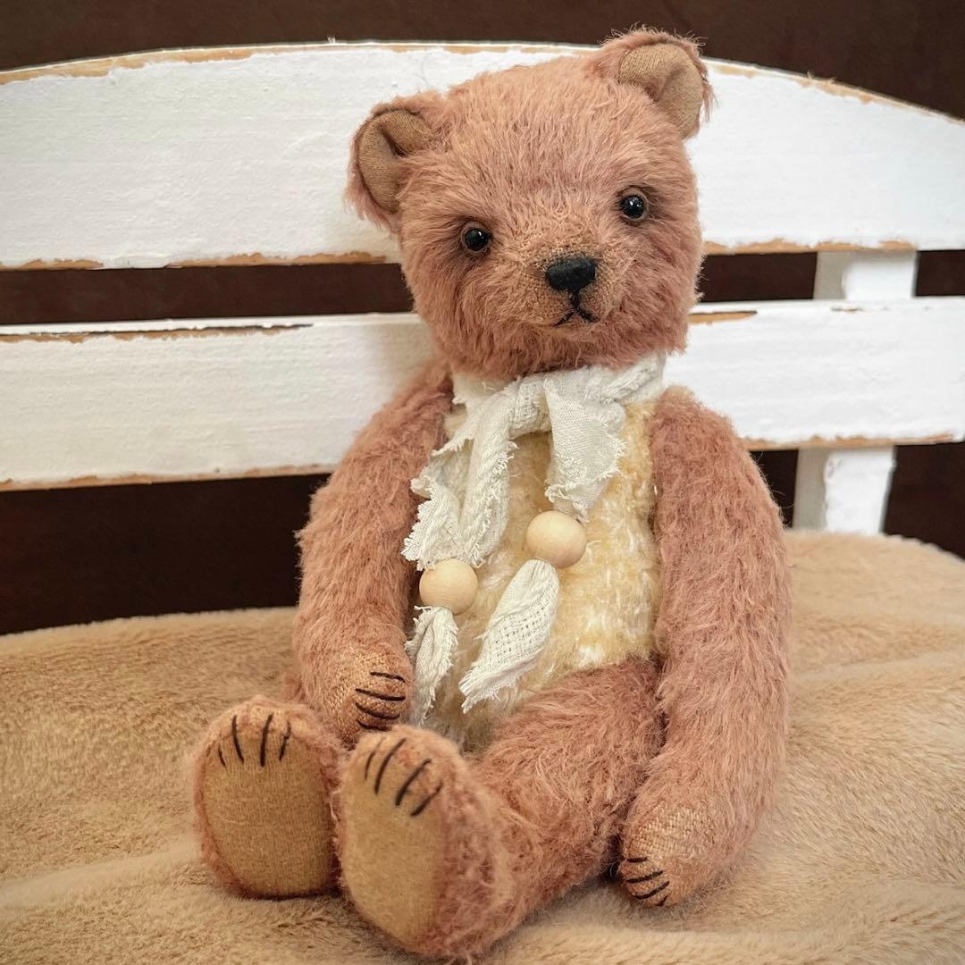 リラックスしているくまさん テディベア ぬいぐるみ 海外作家様 ハンドメイド 熊