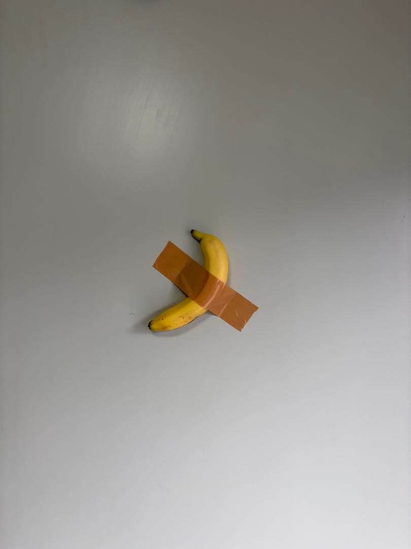 バナナ アート作品 テープ付き