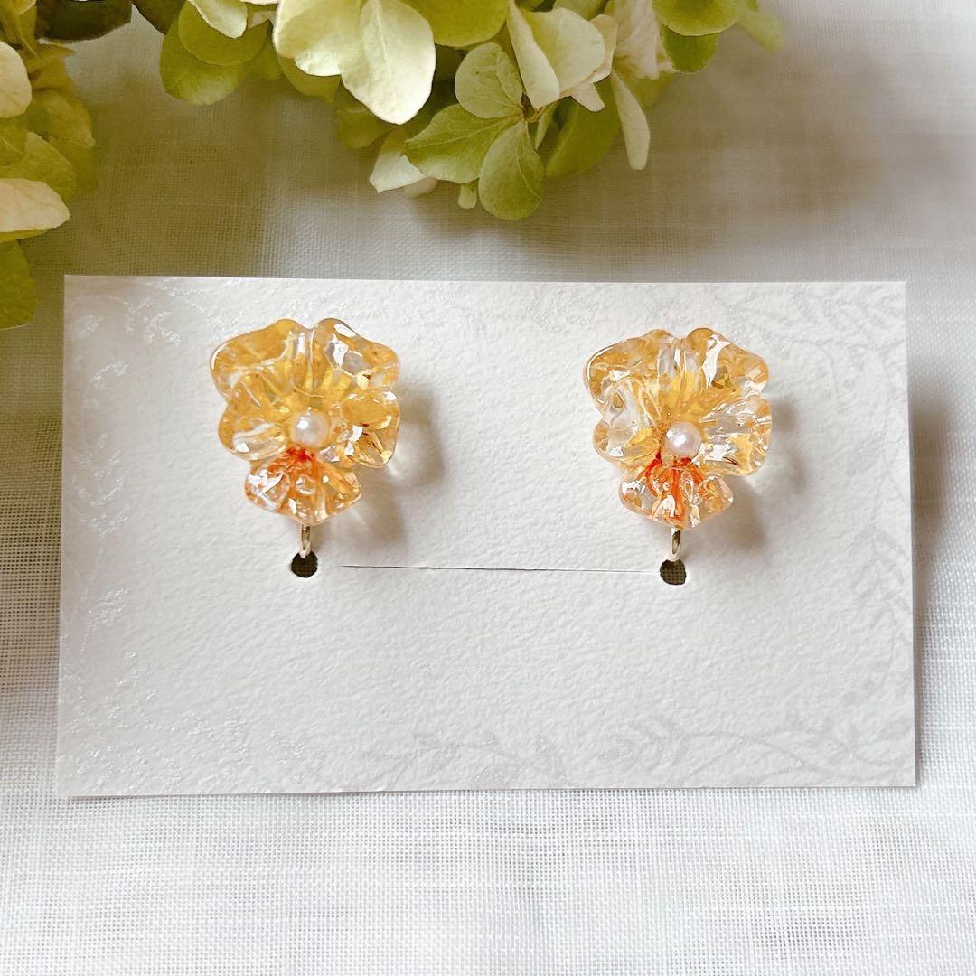 No.9  ハンドメイドアクセサリー　ハンドメイド　イヤリング