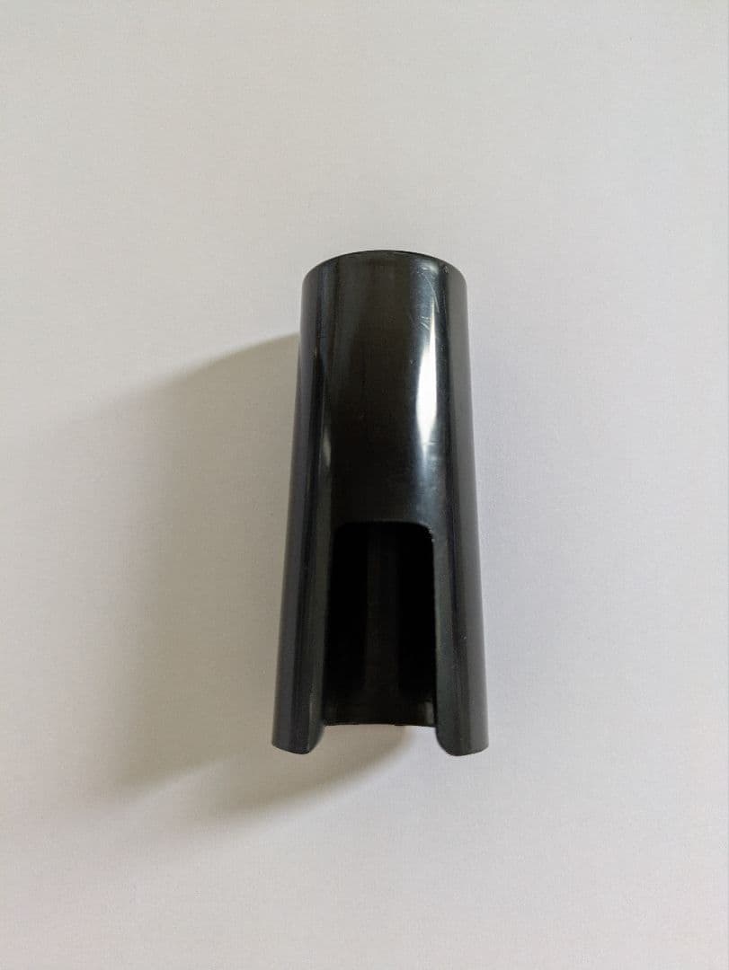 ピンクゴールド Bbクラリネットリガチャー ケース付きとキャップ