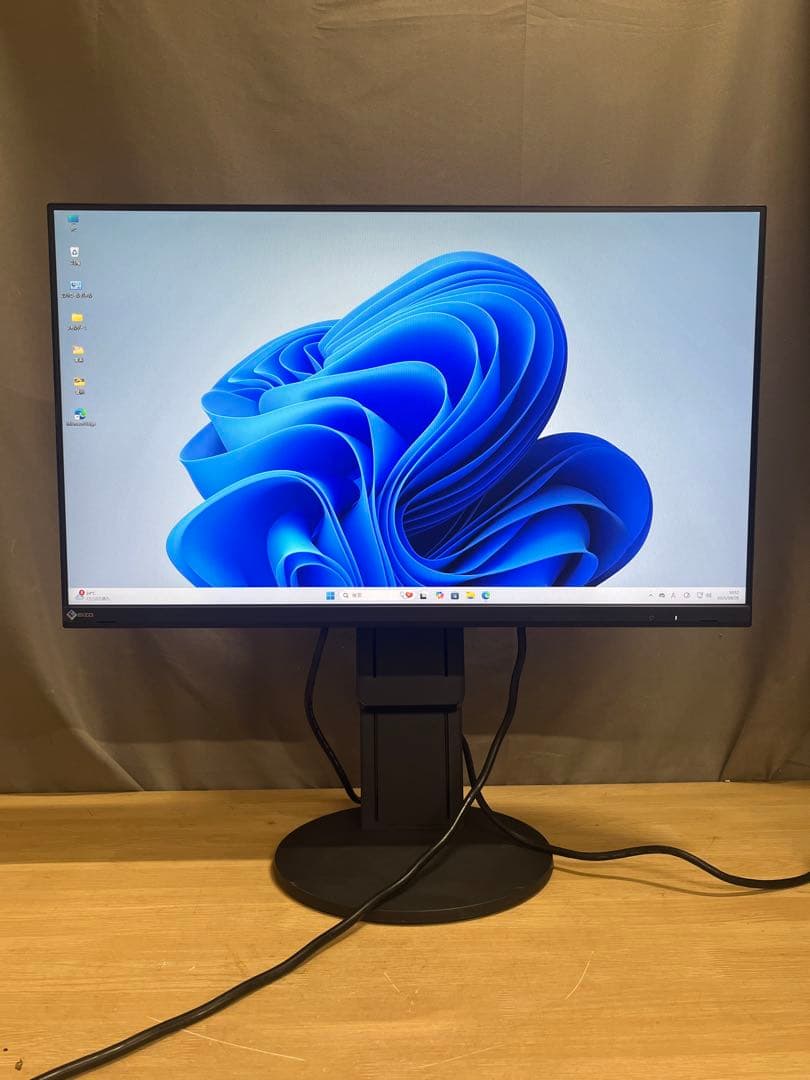 2023年末製EIZO EV2460 23.8型カラーモニター内蔵スピーカー回転