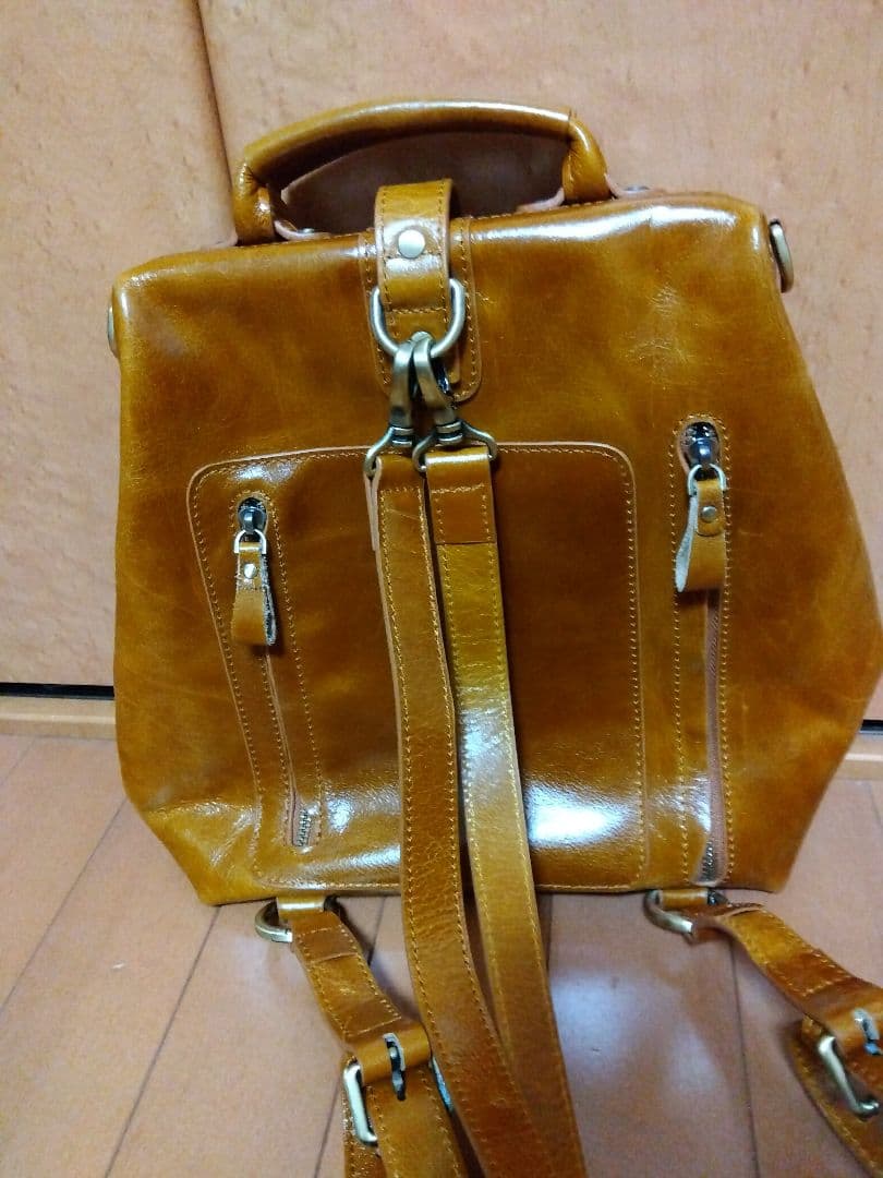 レザーリュック　ダレスバッグ