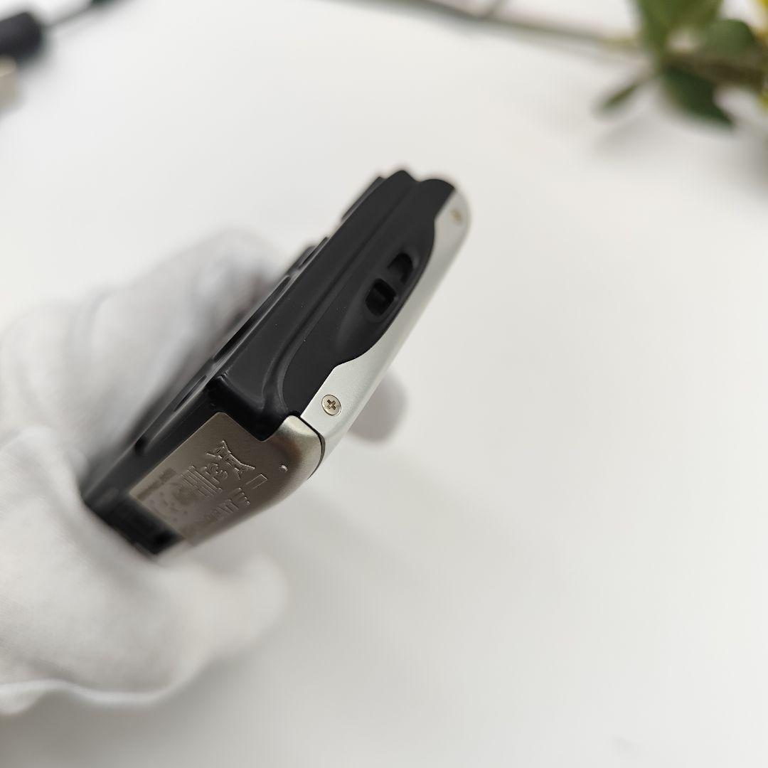 新品同様 Nikon COOLPIX A100 デジタルカメラ 光学5倍