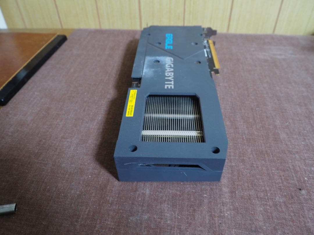 メ*カ様 【グラボ】GIGABYTE　RADEON　RX6600無印　GPU