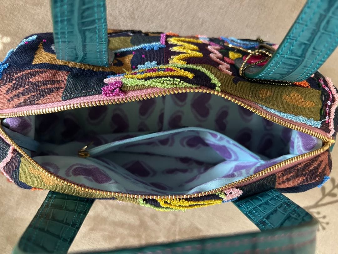 Think Bee! ボストンバッグ マルチカラー