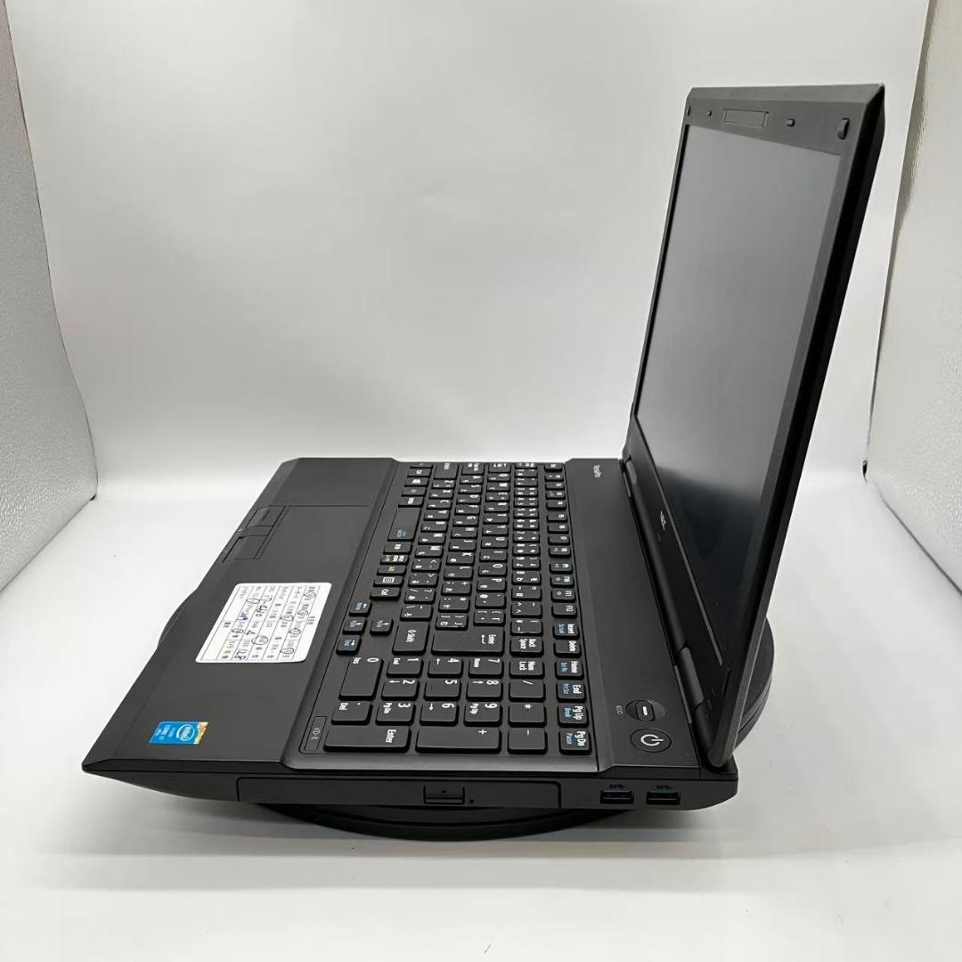#M7906 美品 NEC i7-4610M Office 8×256GB