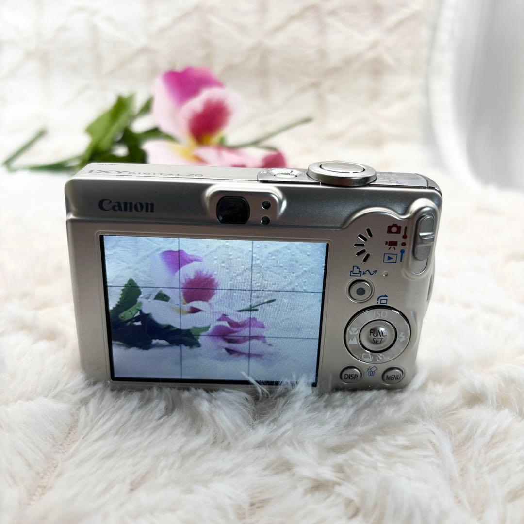 美品・動作良好✨ Canon IXY 70 シルバー