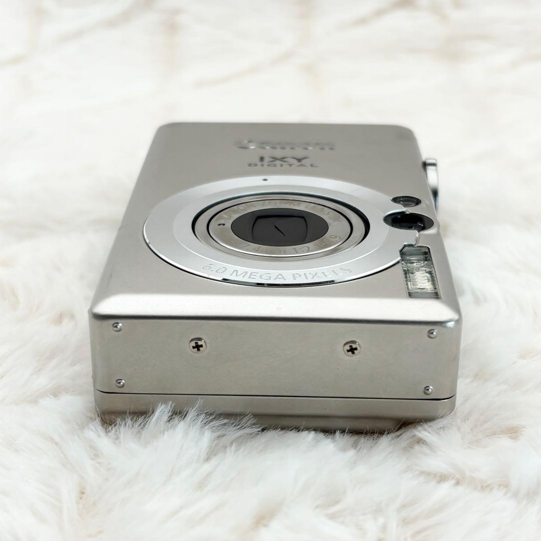 美品・動作良好✨ Canon IXY 70 シルバー