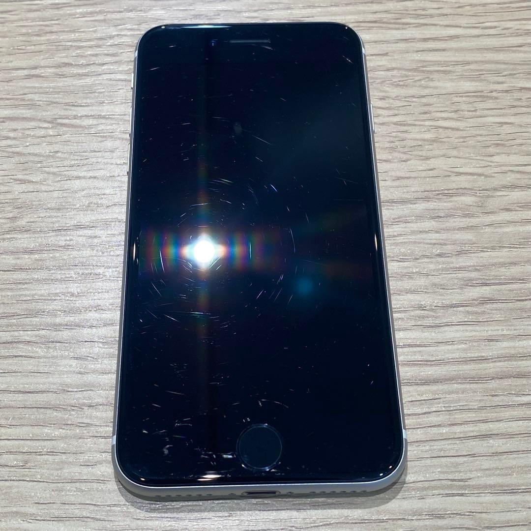iPhone SE 第2世代 128GB ホワイト　Apple スマホ　ドコモ