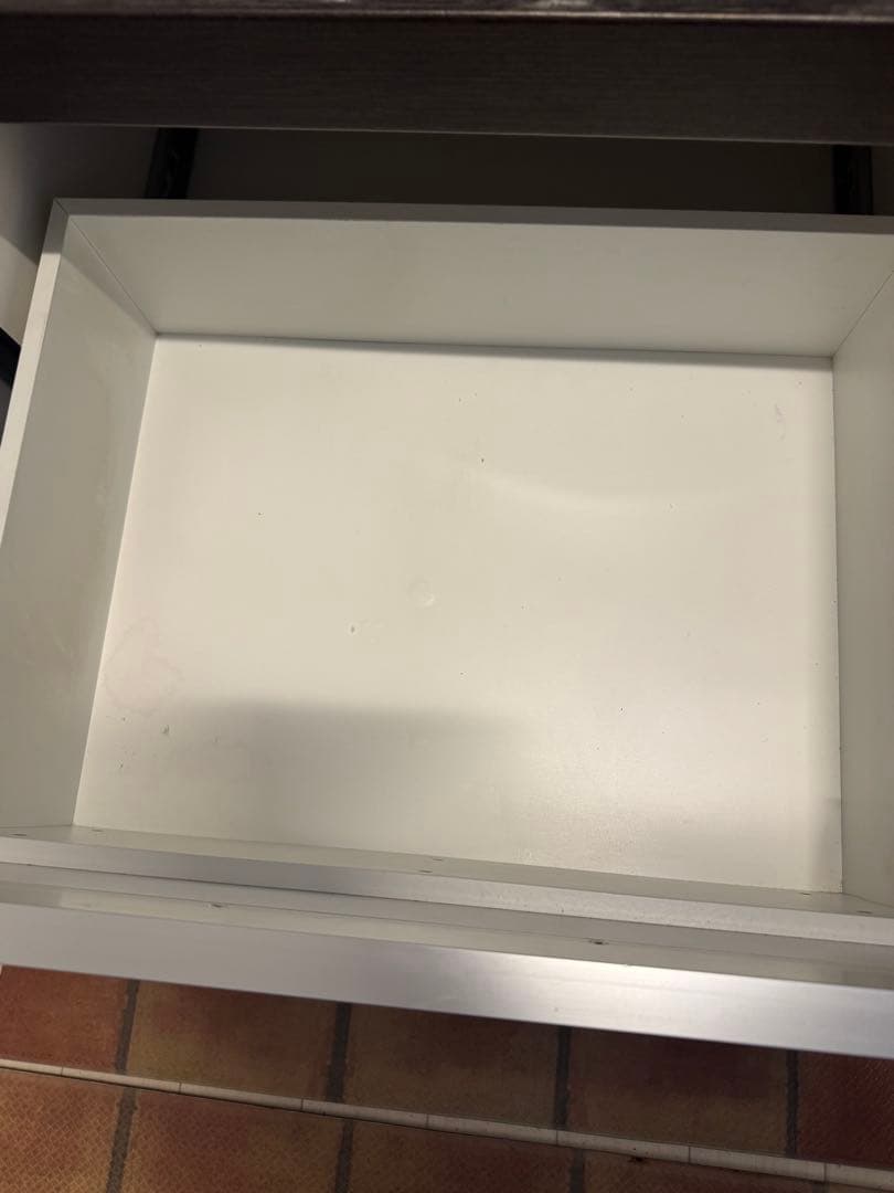 大型ダークブラウン食器棚　ニトリ