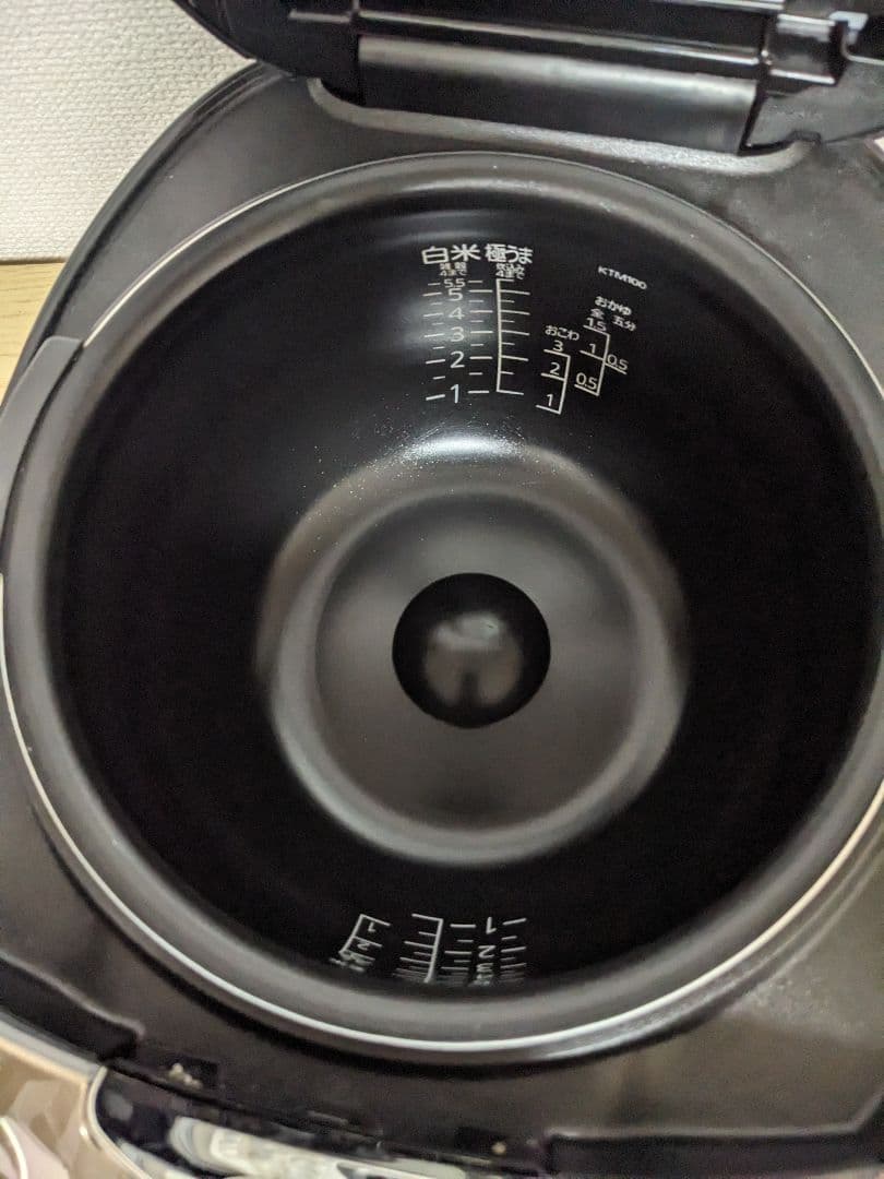 【2022年製】TIGER タイガー 炊飯器 JKT-P100 IH炊飯ジャー