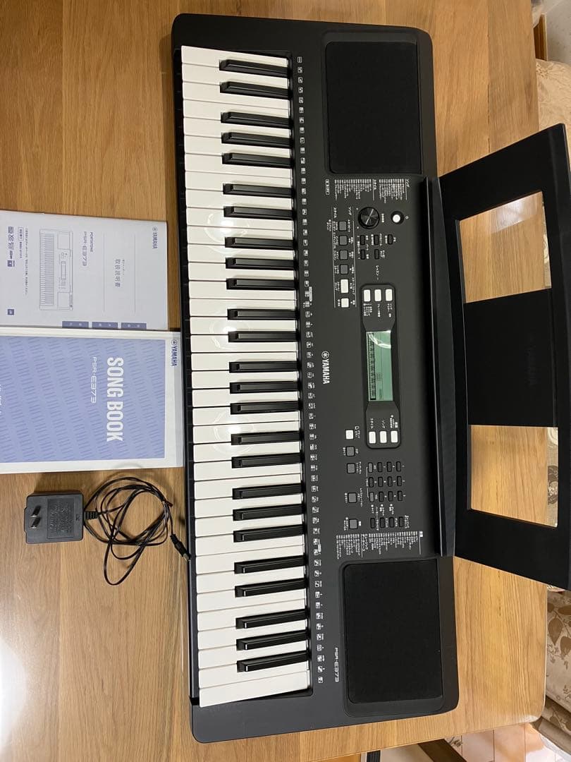 美品　YAMAHA PSR-E373 61鍵盤 キーボード 箱あり Xスタンド付