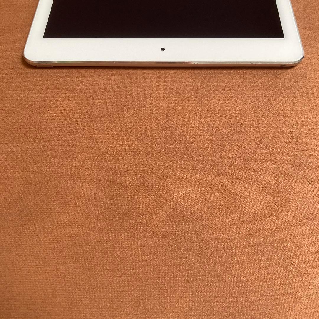 958 電池ほぼ新品☆iPad Air2 第2世代 16GB WIFIモデル☆