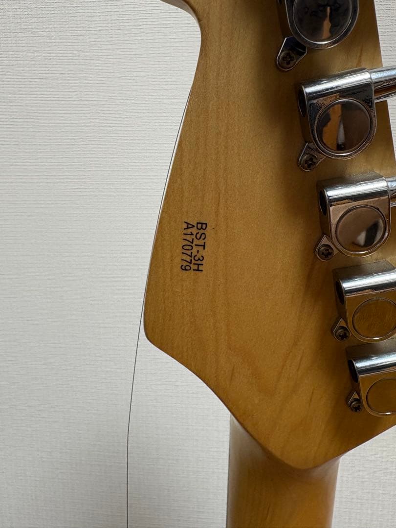 【エコメルカリ便限定】BUSKER'S BST-3H エレキギター