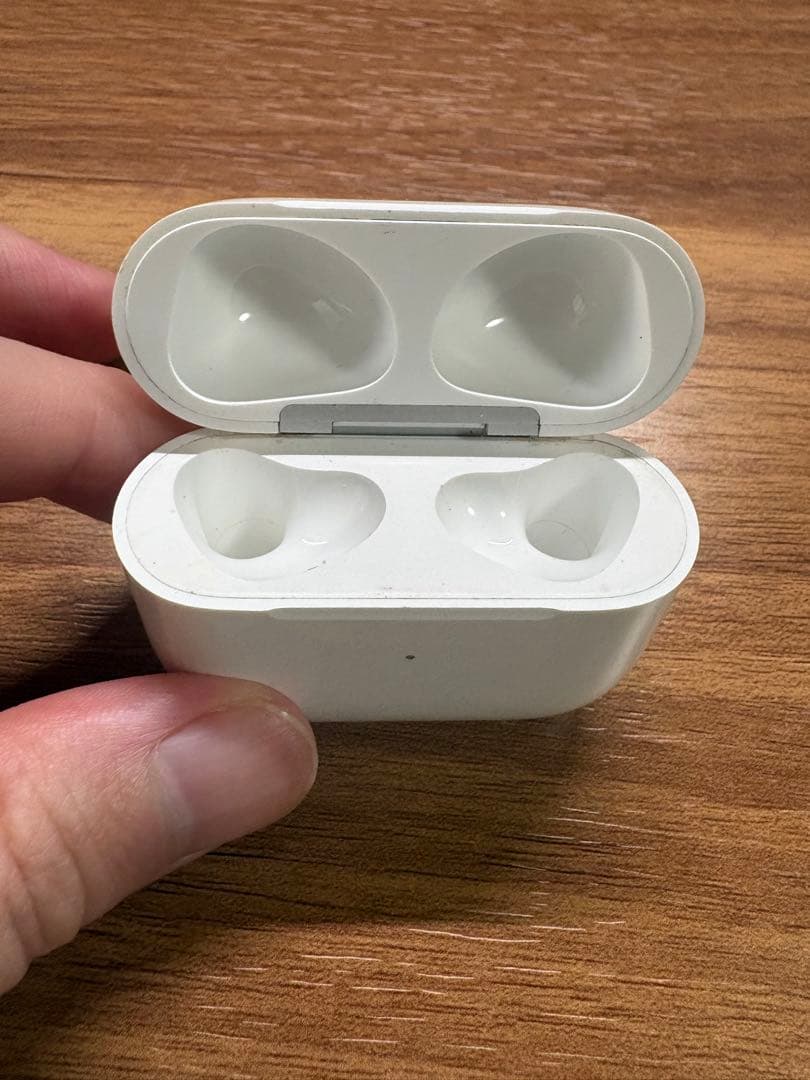 AirPods 第3世代　箱・コード付