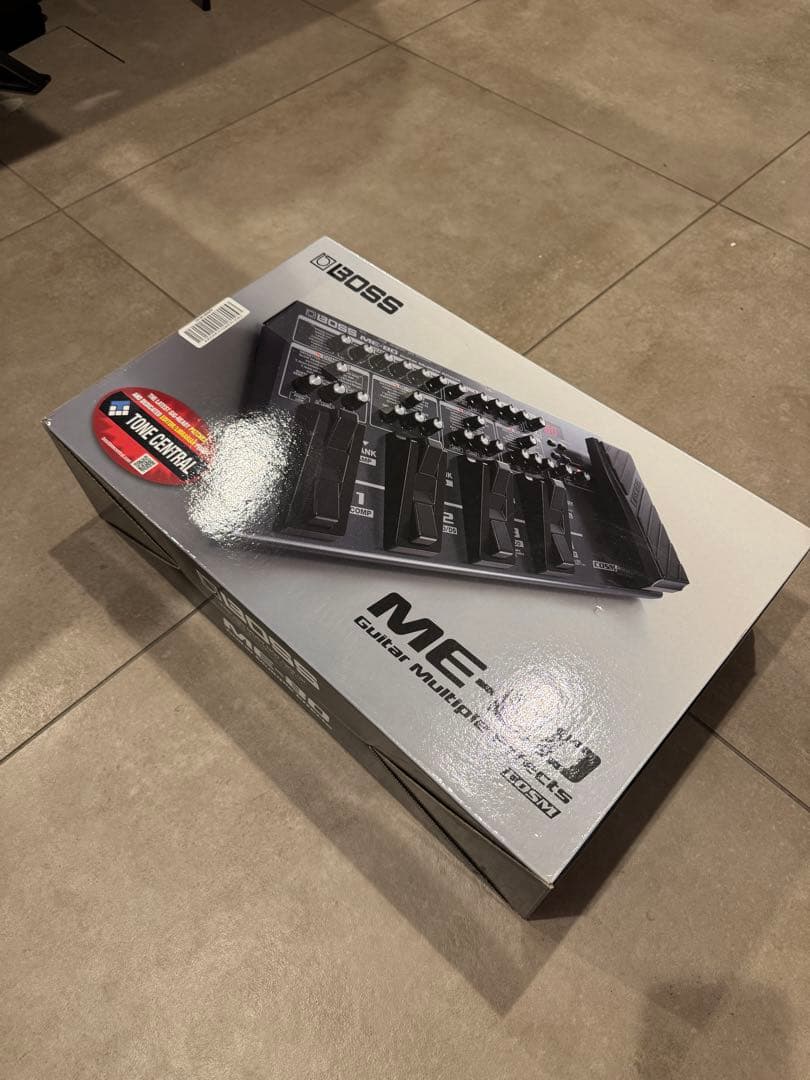 BOSS ME-80 ギターエフェクター