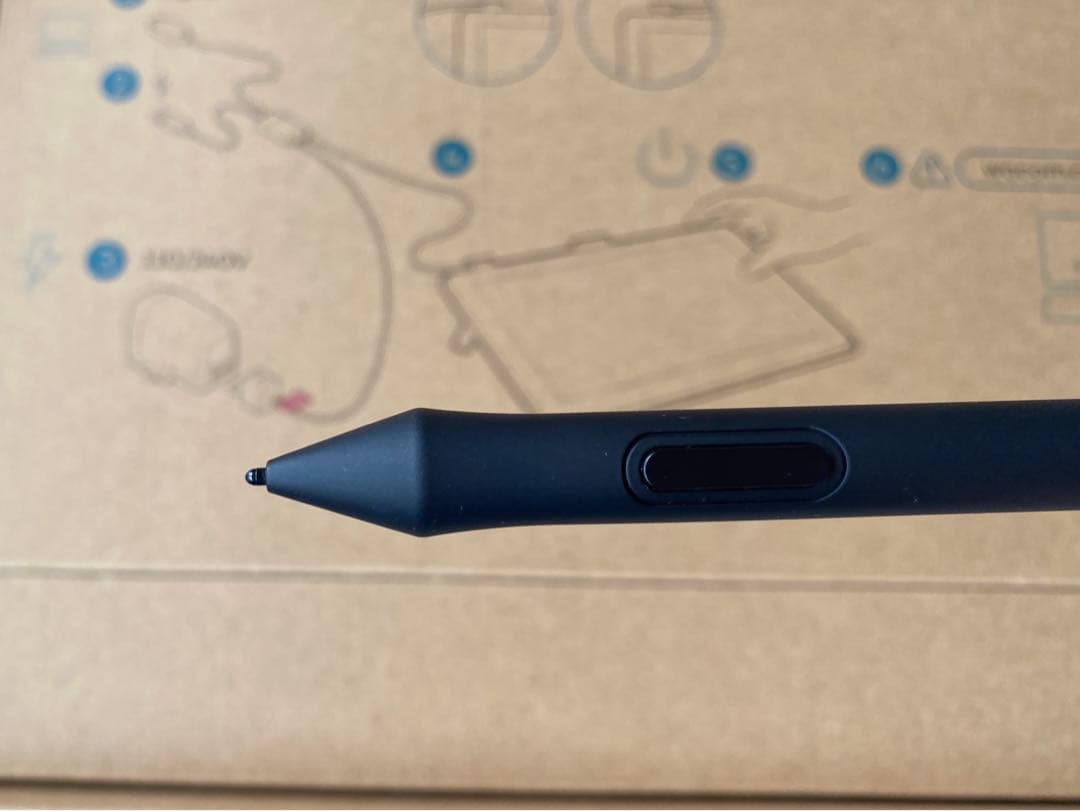 Wacom One 13.3インチ　液タブ本体