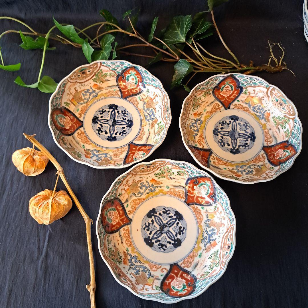 「金彩うさぎに 青海波(せいがいは)」古伊万里皿(直径15cm )3客セット 骨