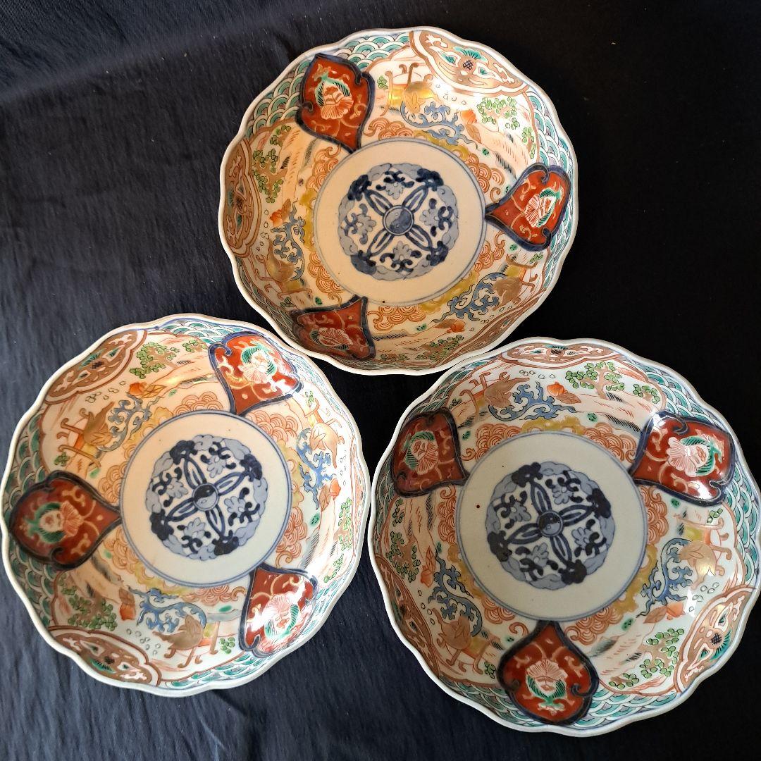 「金彩うさぎに 青海波(せいがいは)」古伊万里皿(直径15cm )3客セット 骨