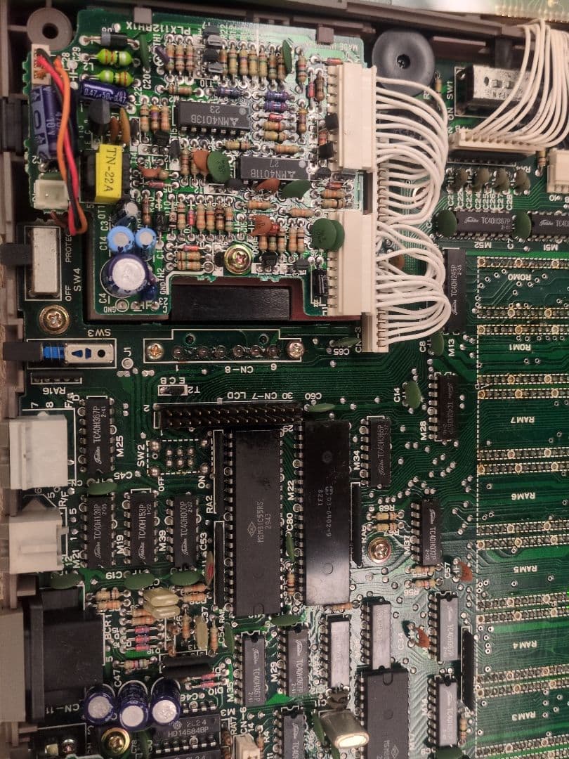 NEC PC-8201パーソナルコンピュータ 付属品あり