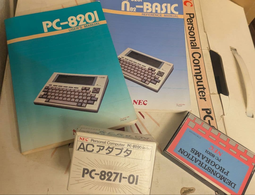 NEC PC-8201パーソナルコンピュータ 付属品あり