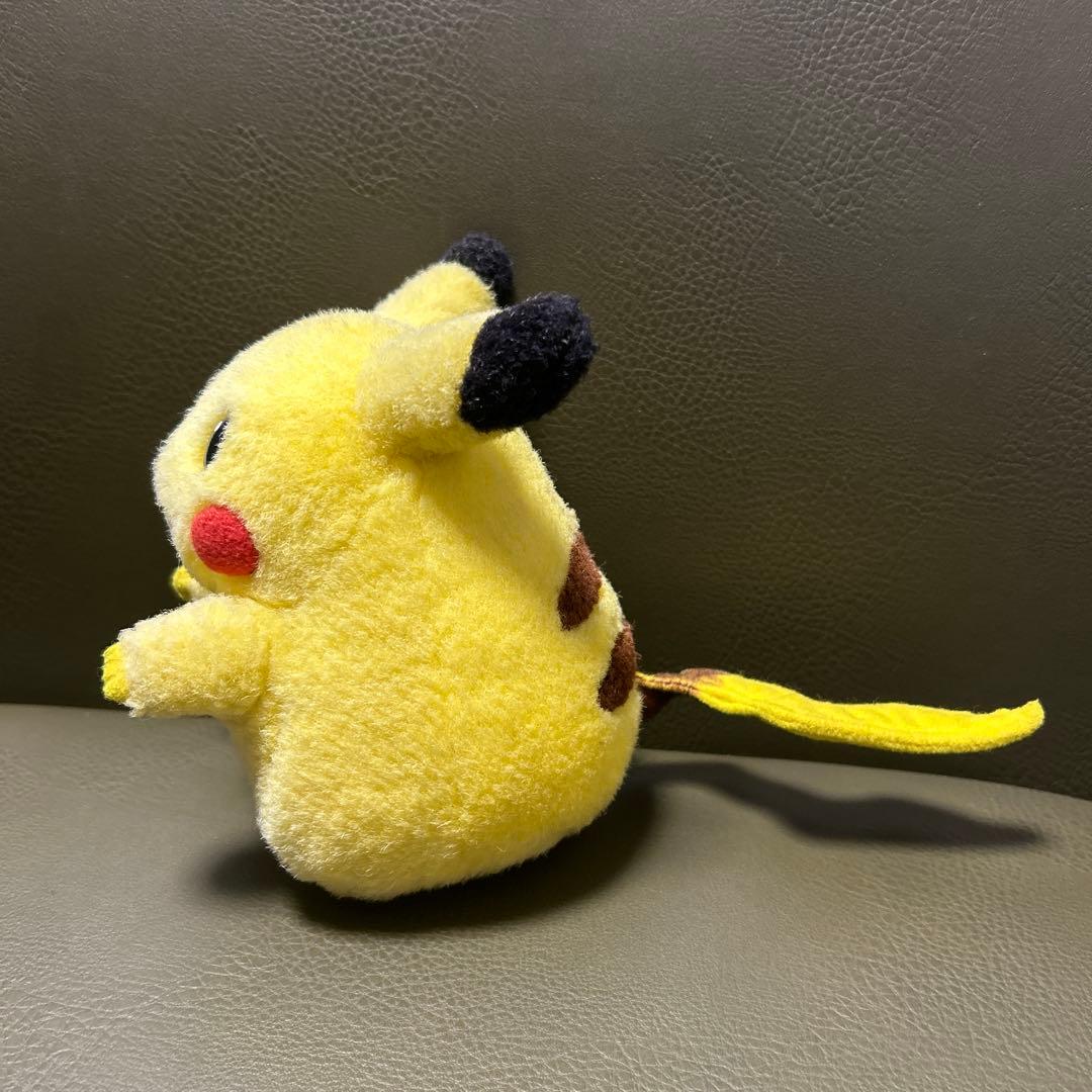 ポケットモンスター ピカチュウ ぬいぐるみ TOMY トミー