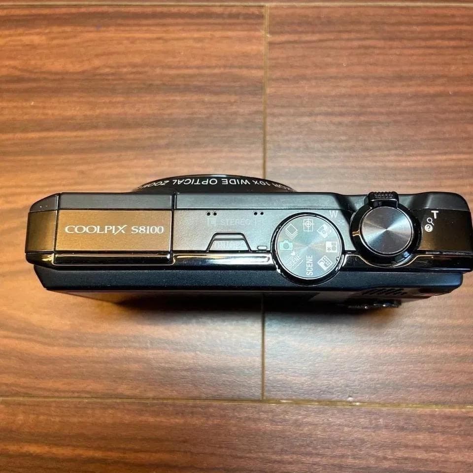 ニコン COOLPIX 8100 デジタルカメラ 3764
