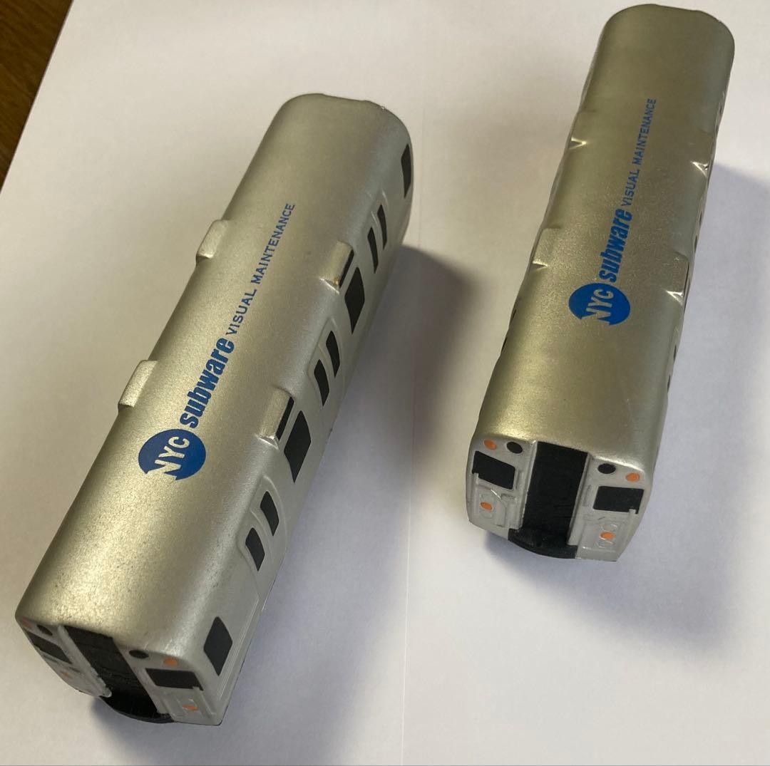 サブウェア subware ソフビ 電車フィギュア Kaws 地下鉄 recon