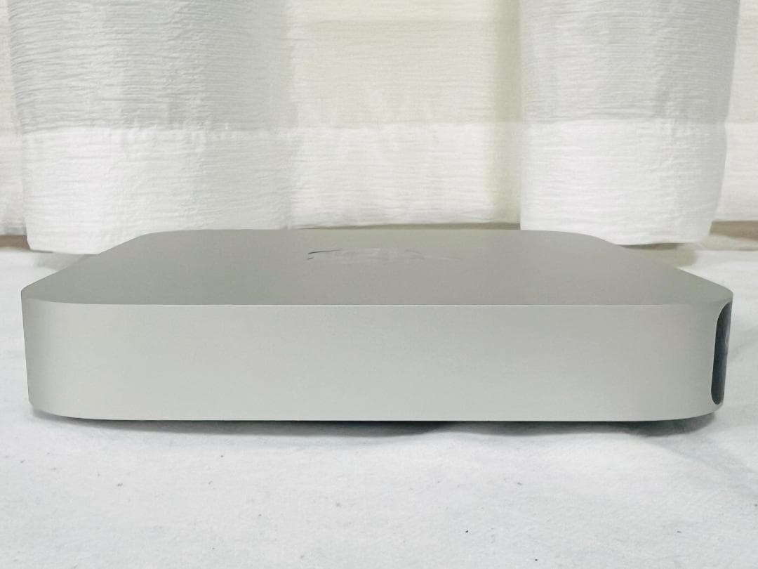 Apple Mac mini 2020 M1/16GB/256GB/8コアGPU