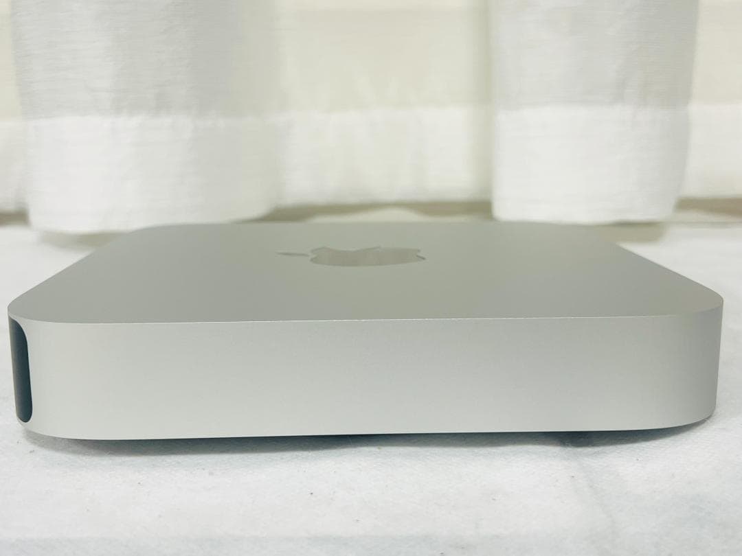 Apple Mac mini 2020 M1/16GB/256GB/8コアGPU
