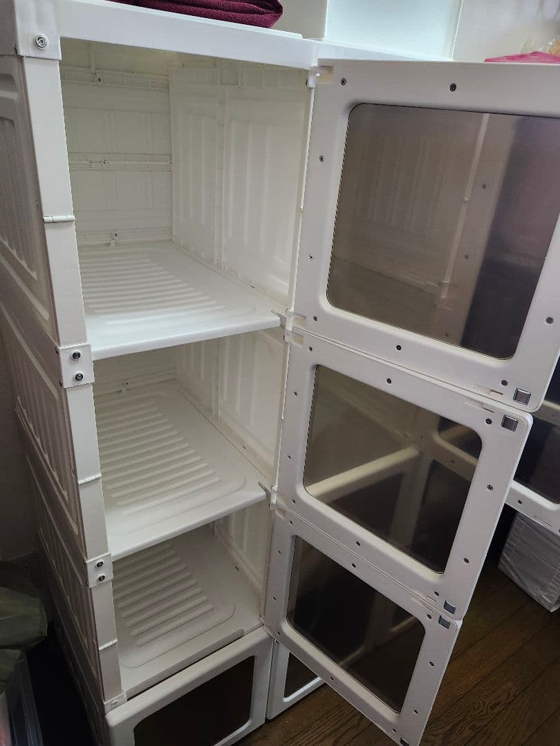 ホワイト 扉付き収納ケース 4段