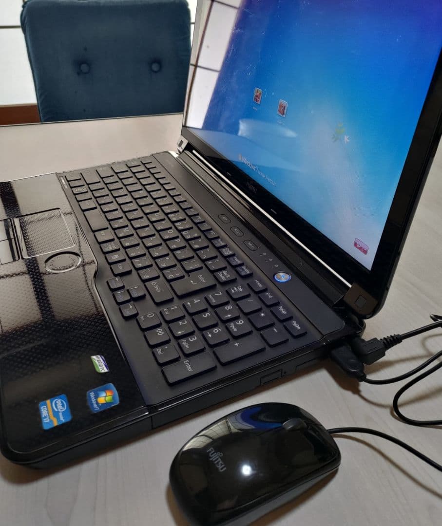 【Windows7！マニア必見】LIFEBook AH77H富士通ノートPC